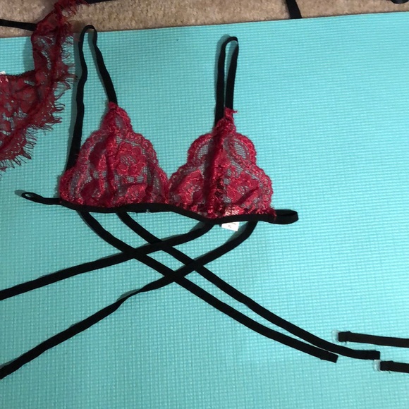 Lingerie bundle - Picture 2 of 7